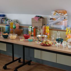 Buffet der Feier mit Snacks