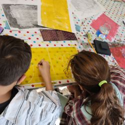 Kreativer Workshop mit Farbe und Walze