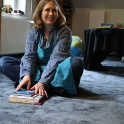 Illustratorin Miriam Elze präsentiert ihre Werke